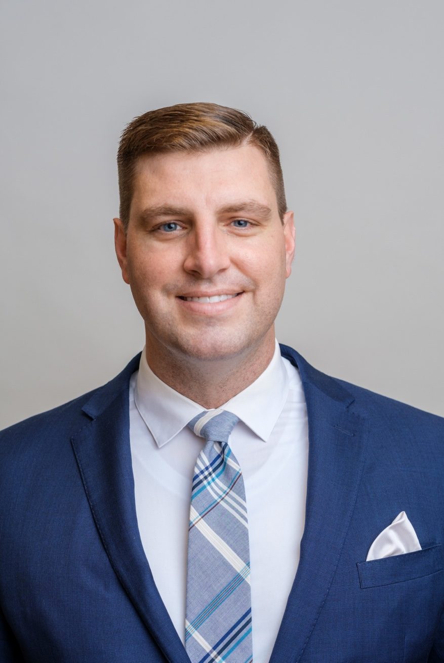 Dr. Robert Pettit, MD